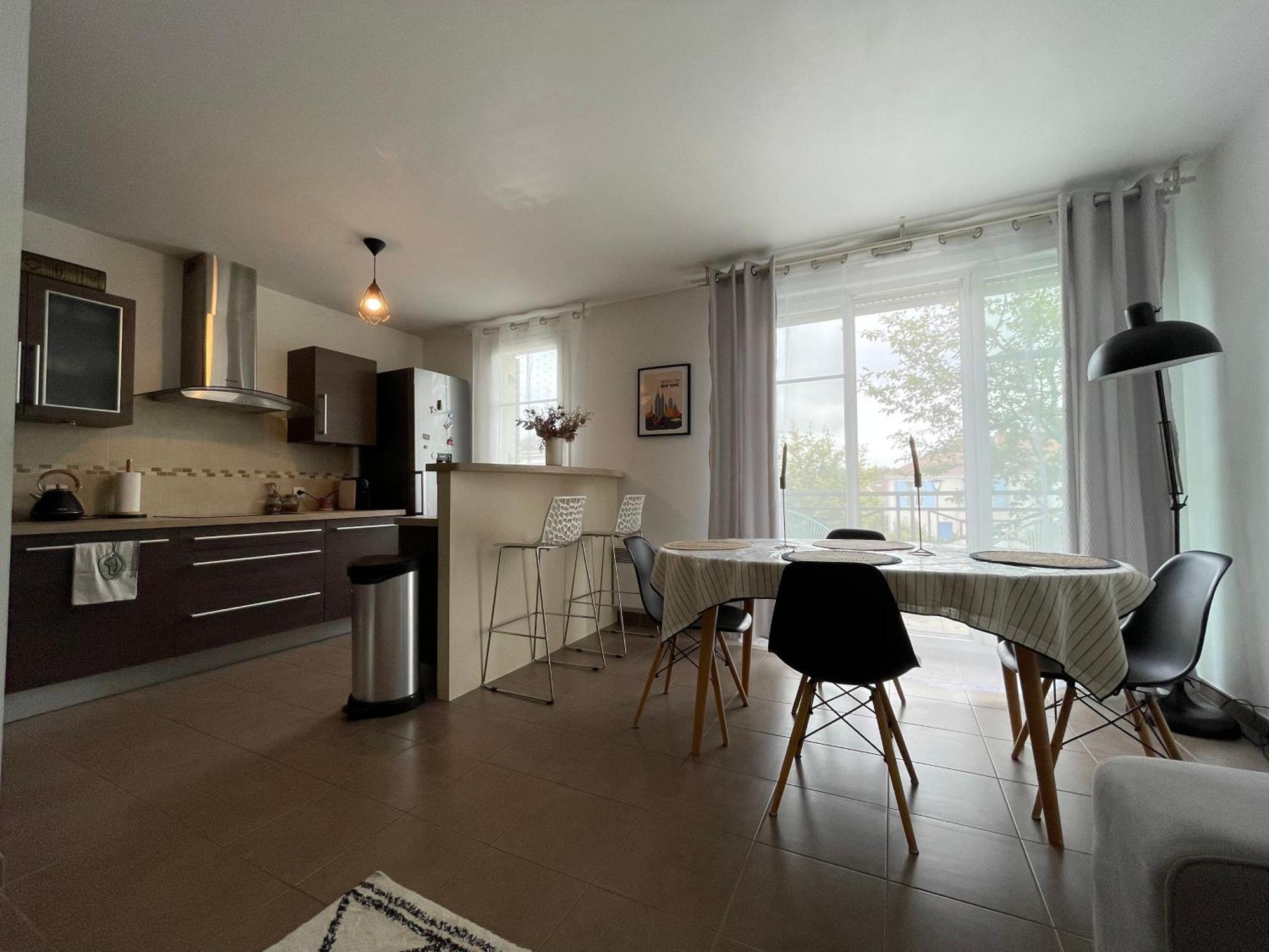 Duplex Moderne 8Per&3Ch&10 Min Disney&Parking Free Magny-le-Hongre Dış mekan fotoğraf